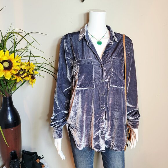 Anthropologie Pilcro velvet button front top with pockets super soft size S - Picture 6 of 8